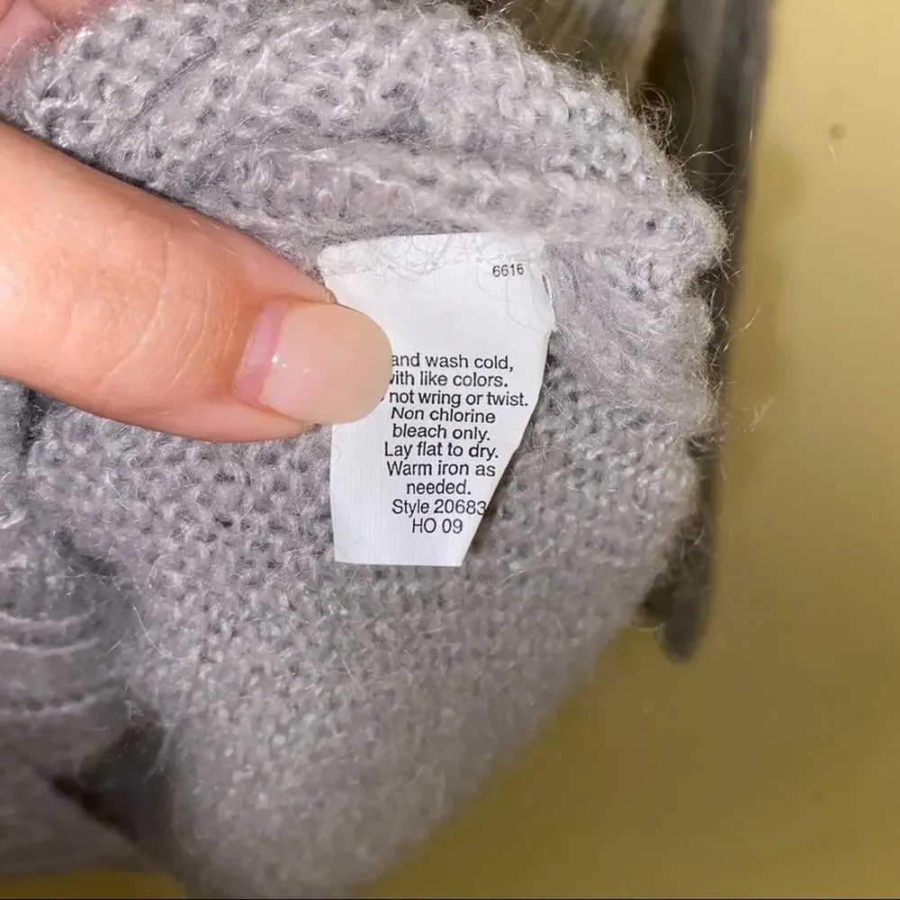 J. CREW classic cozy ribbed crewneck sweater M
